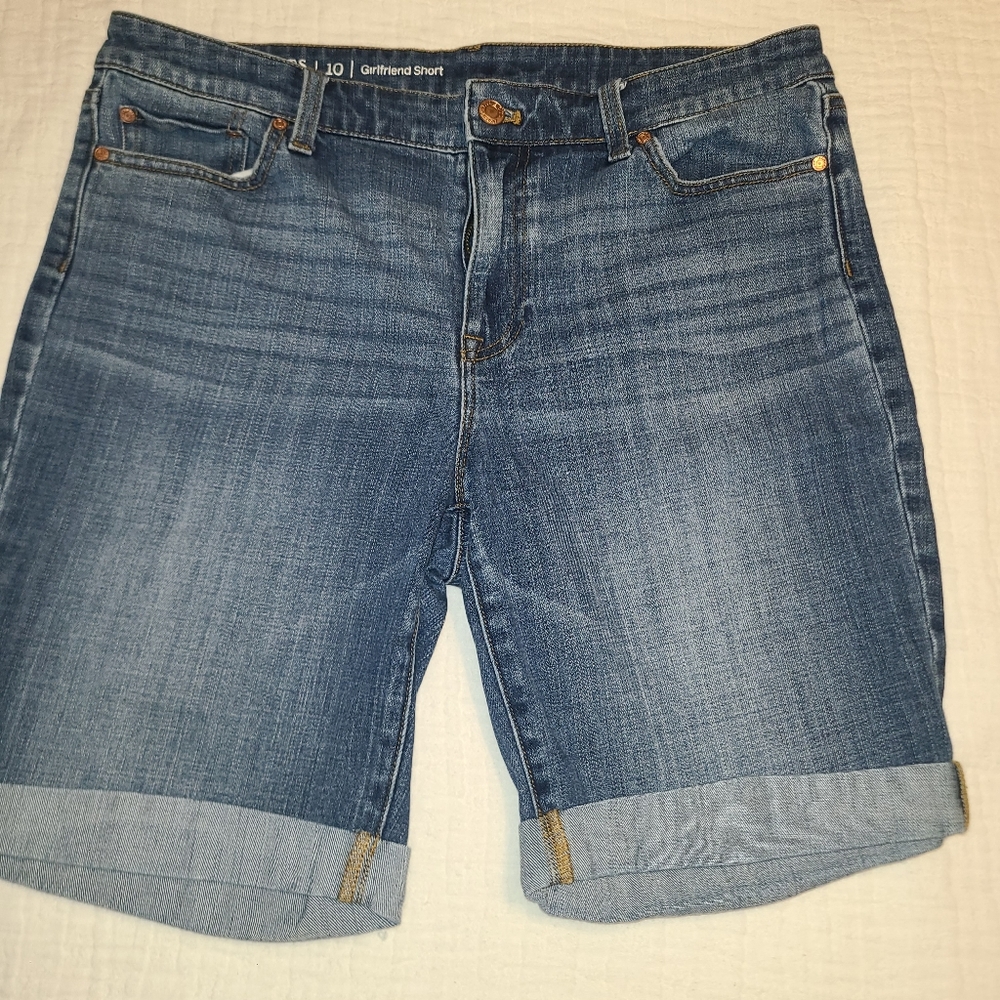 Talbots Girlfriend Bermuda Shorts Size 10